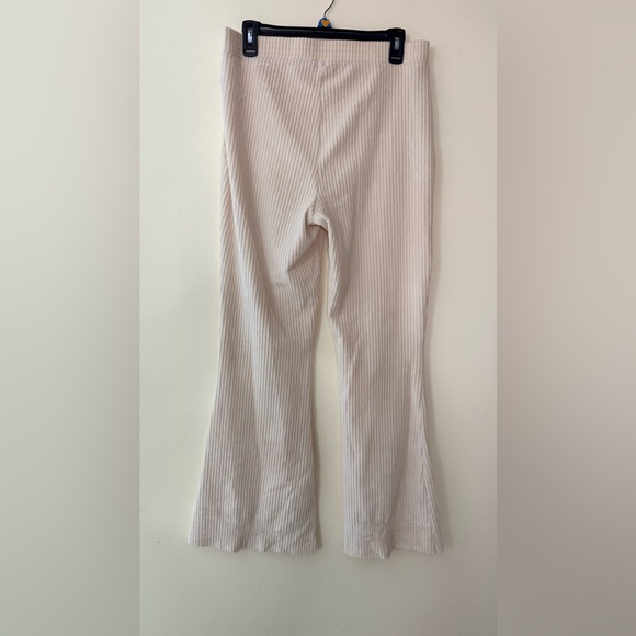 Aerie Flare Ribbed Velvet/Velour Lounge Pants, size L, Soft Oat - Picture 6 of 6